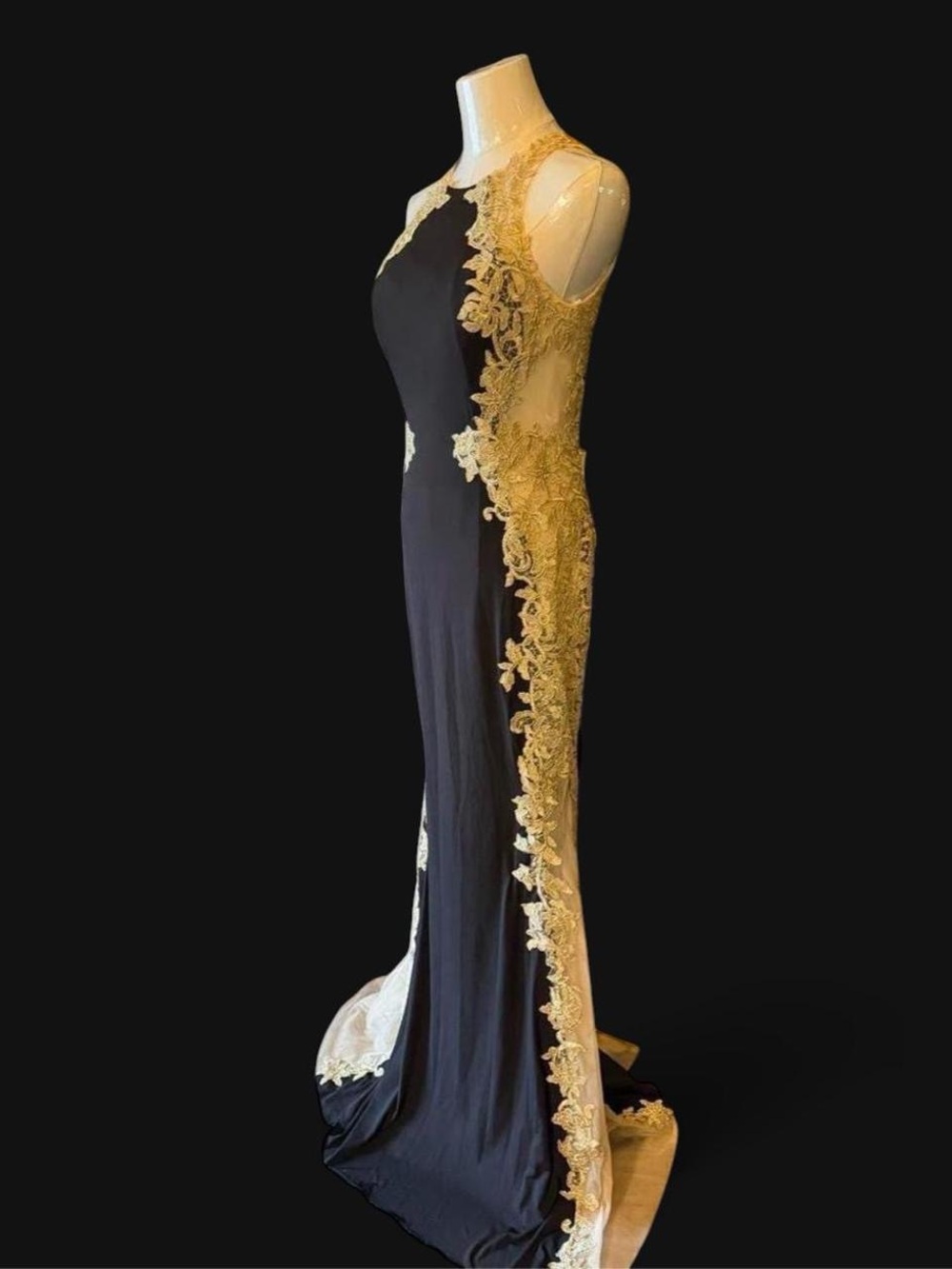 Jovani Black & Gold Lace Evening Gown | Size 6 | Formal, Gala, Prom Dress - Picture 5 of 8